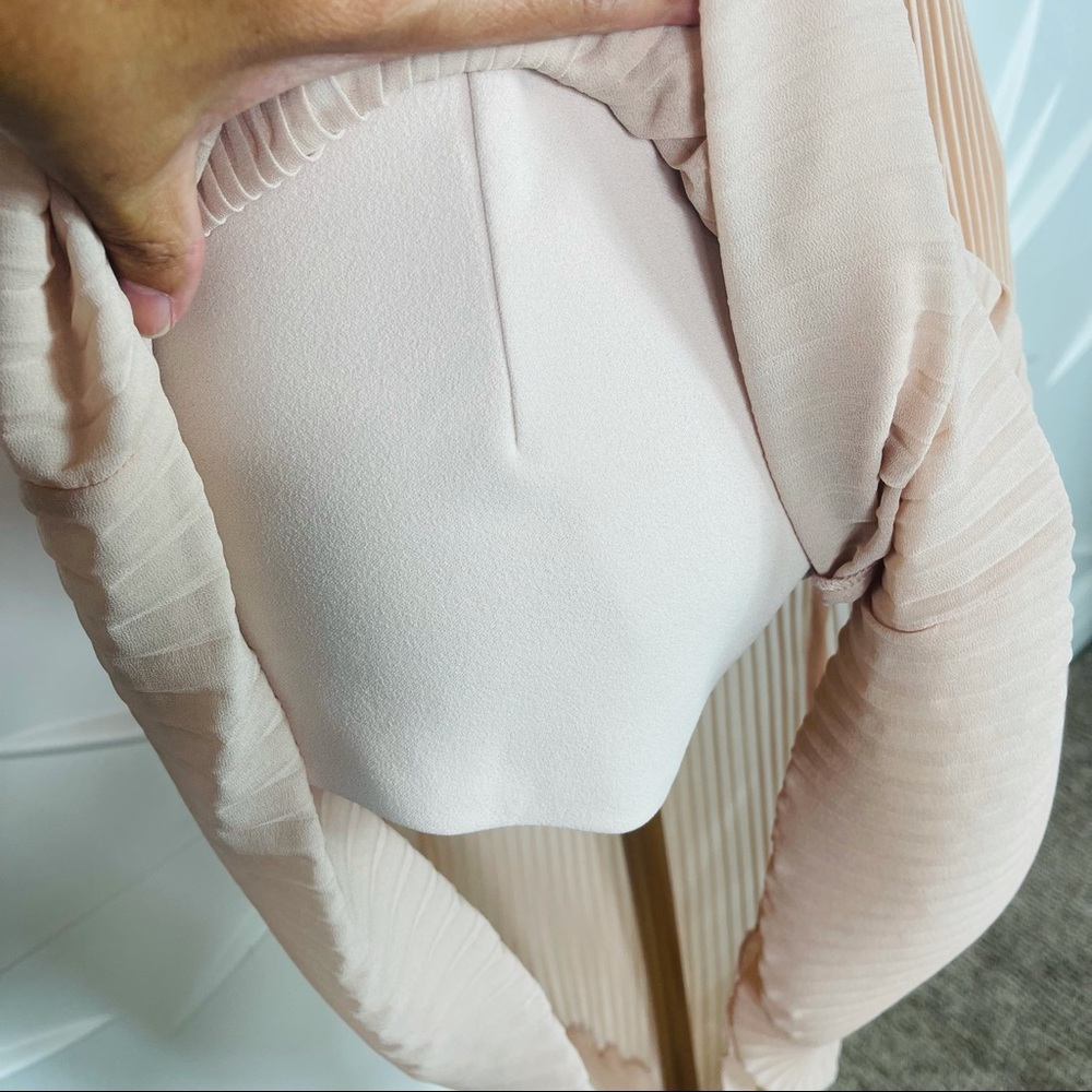 Misha Collection Marika Dress in Nude (NWOT) - Picture 15 of 16